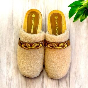 Brand New Tory Burch Shearling Clogs 7.5W
